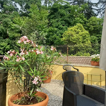 Meridian House Apartamento Lecco